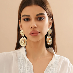 Female Exaggerated Oval-shaped Dangling Earrings