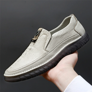 Men's Slip On Crocodile Pattern Walking Flats