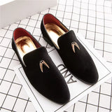 Men's Luxury Faux Suede Dress Shoes with Ox Horn Decoration