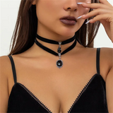 2Pcs/Set Gothic Black Crystal Pendant Wildcat Chokers