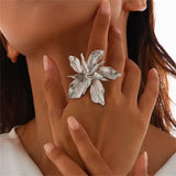 Ladies Elegant Flower Shaped Luxury Rings