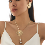 Flower Petal Faux Pearl Pendant Necklace Stud Earrings Set