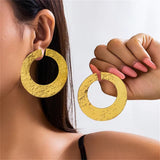 Fashionable Opening Hollow Circle Stud Earrings for Lady