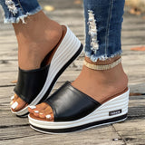 Female Contrast Color Slip-On Platform Slippers