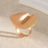 Simple Vogue Twisted Sheetmetal Ring for Women