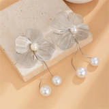 Women's Classy Flower Petals Imitation Pearls Earrings