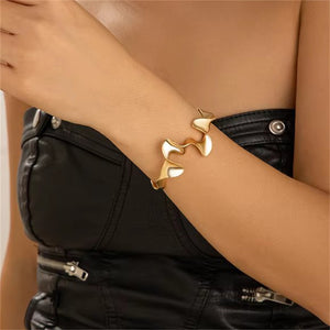 Fashionable Irregular Wave Cuff Bangles for Women