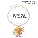 Oval Shaped Artificial Pearl Metallic Flower Decor Necklaces