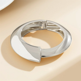 Vogue Irregular Metal Cuff Bracelet for Women