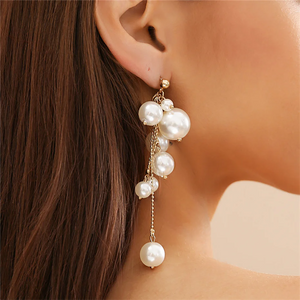 Faux Pearls Elegant Drop Earrings for Ladies