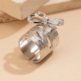 Luxury Bowknot Hollow Metal Rings for Women