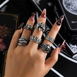 6pcs/Set Antique Silver Carved Skull Devil's Swing Rings