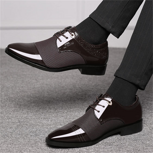 British Style Cozy Breathable Block Heel Wingtip Male Dress Shoes