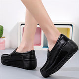 Casual Sport Style Cow Leather Extra Breathable Women Loafers